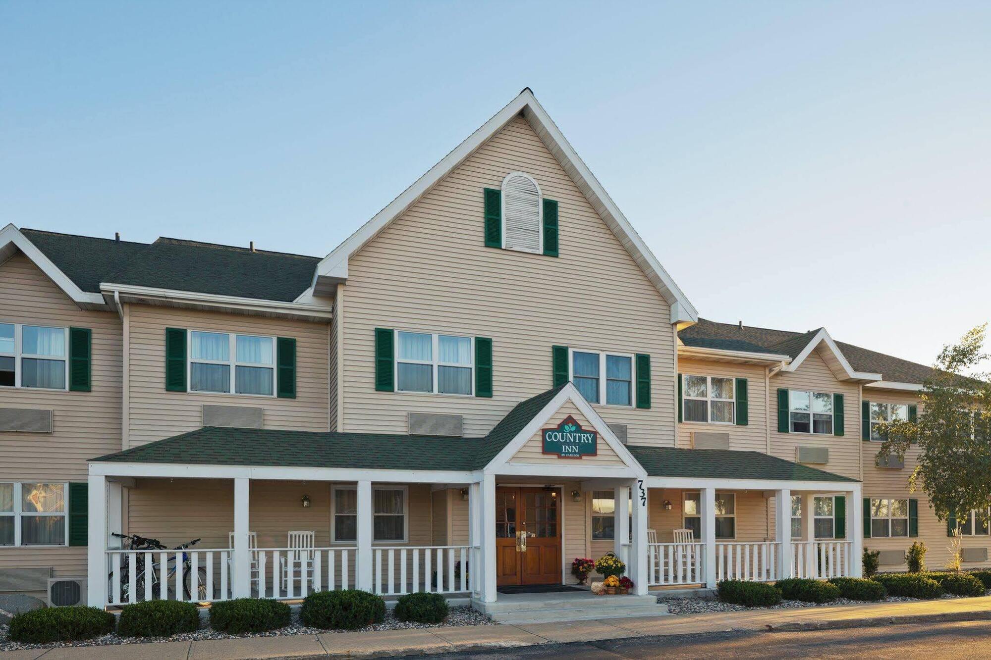 Country Inn & Suites By Radisson, Sparta, Wi Exterior photo